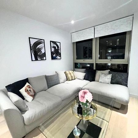 לונדון Stylish Apartment Docklands מראה חיצוני תמונה